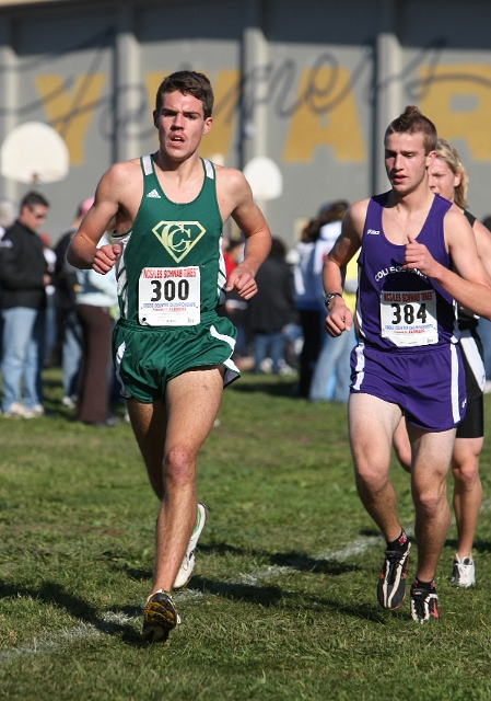 NCS XC D2 Boys-033.JPG - 2009 North Coast Section Cross Country Championships, Hayward High School, Hayward, California